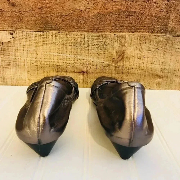 Cole Haan Metallic Nike Air Leather Wedges - Picture 3 of 7